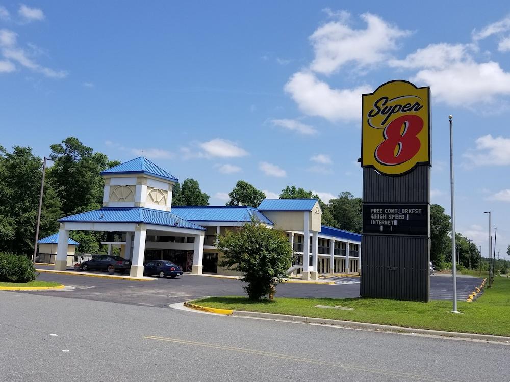 Motel Super 8 By Wyndham Kings Dominion Area 2*